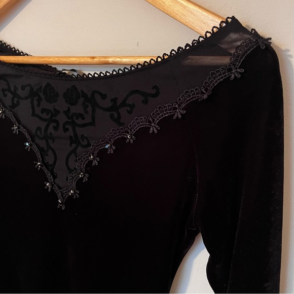 Devil Fashion Gothic Velvet Off Shoulder Top XS S Black Sheer Lace NWT - Picture 6 of 13